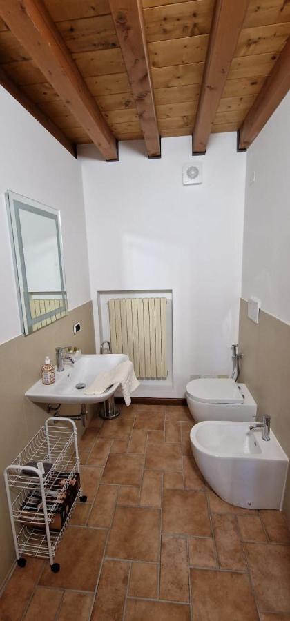 Gesuitirooms Sona Exterior foto